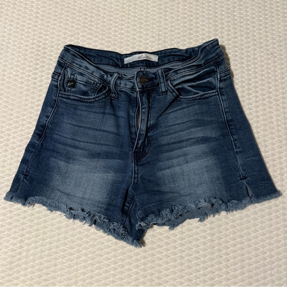 Kancan Denim Cut off shorts Sz S (T1)